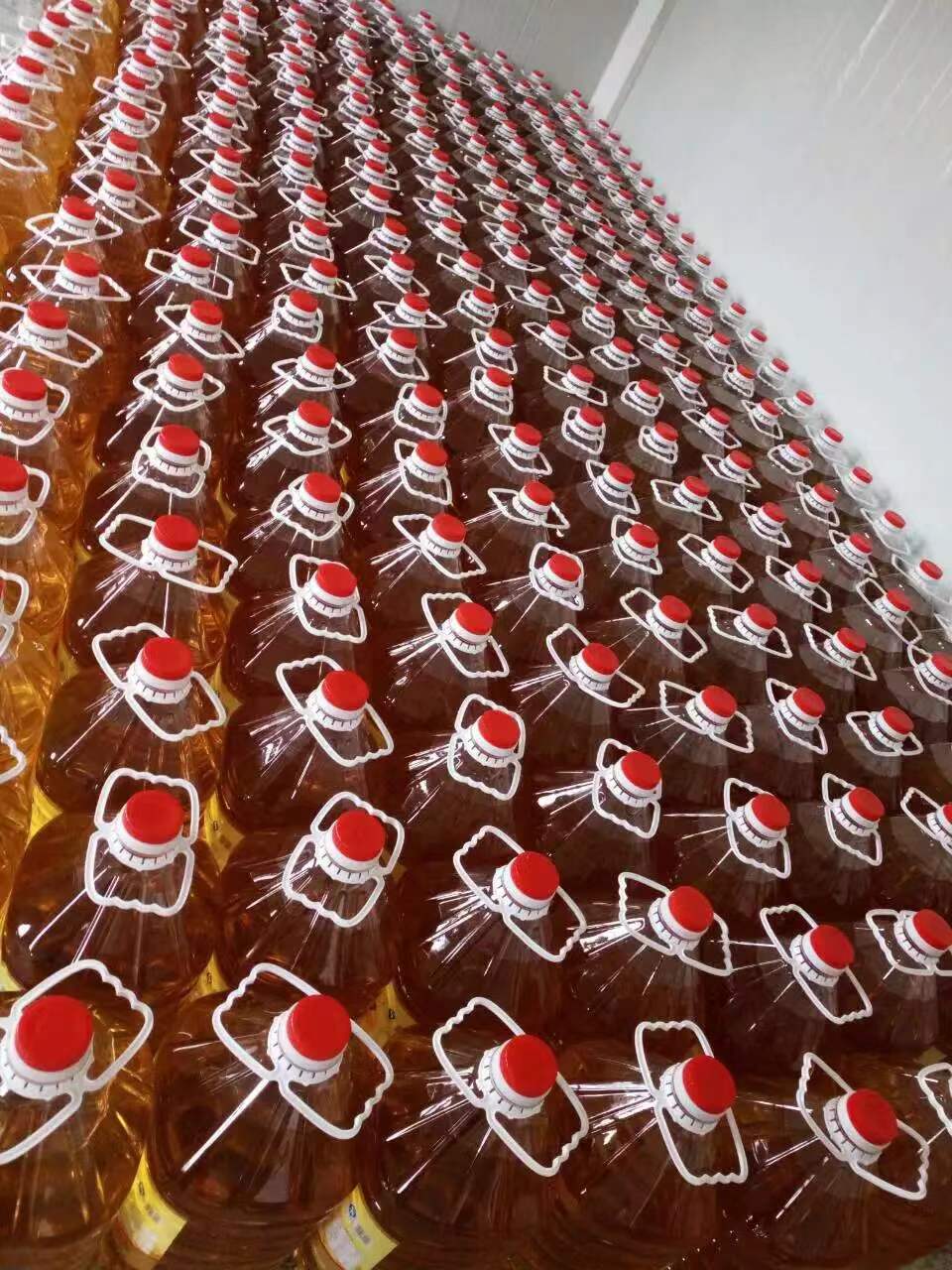 国内灶燃气,热水器,烟机,电热水器,消毒柜,环保灶,亿翔龙集团,国内厨具,厨房用品,帅运来,智荣好太太