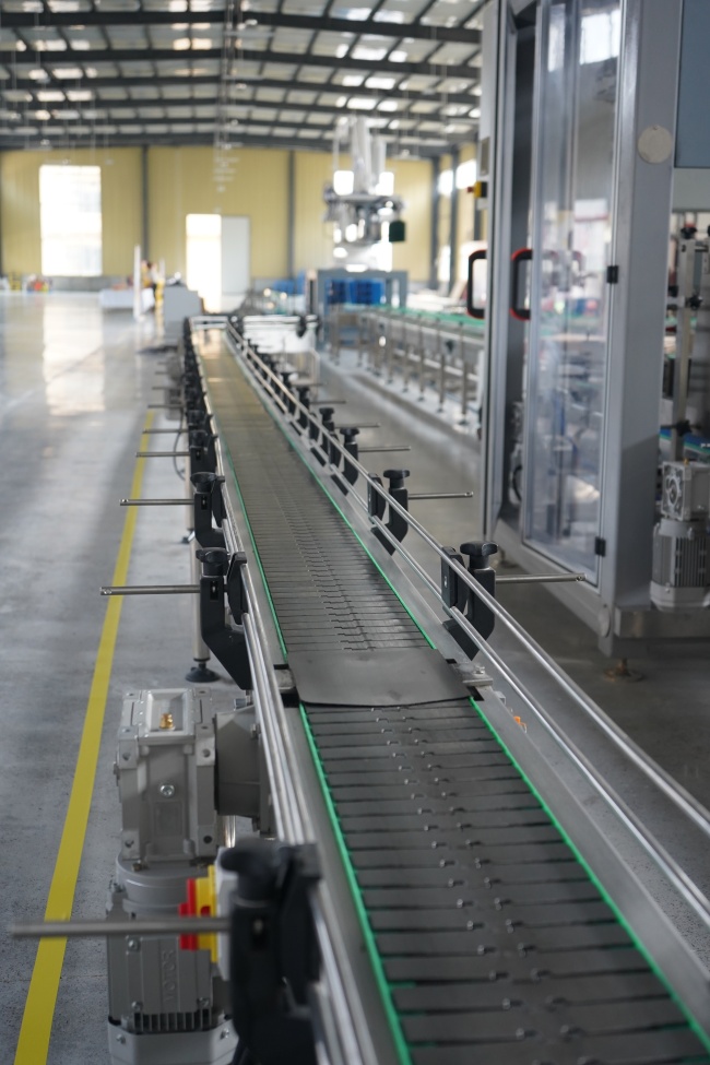 国内灶燃气,热水器,烟机,电热水器,消毒柜,环保灶,亿翔龙集团,国内厨具,厨房用品,帅运来,智荣好太太